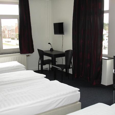 Hotel Admiraal Lanaken Rum bild