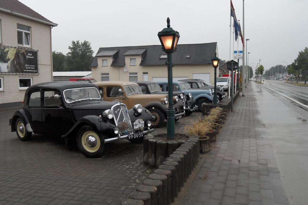 Hotel Admiraal Lanaken Exteriör bild